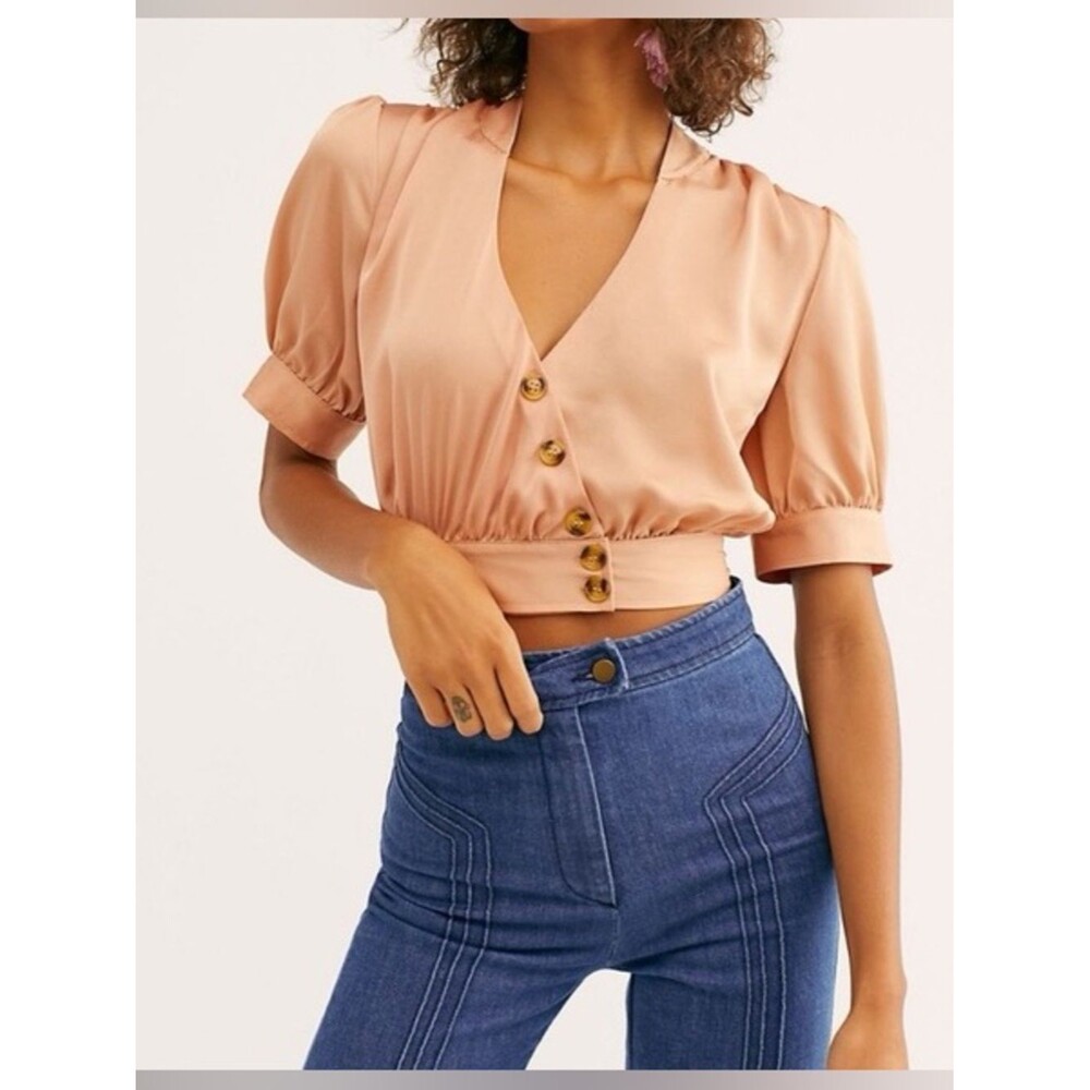 Free People Blush Puff Sleeve Cropped Button Blouse NWT Size Small